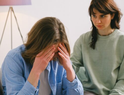 3 Ways Couples Therapy Can Strengthen Relationships Through Times Of Grief